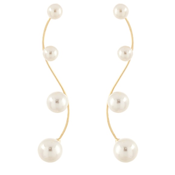 Graduated Pearl Station Earrings - Picture 1 of 1